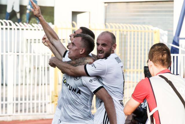 绿军大胜独行侠10连胜 哈利0分步行者惨负鹈鹕